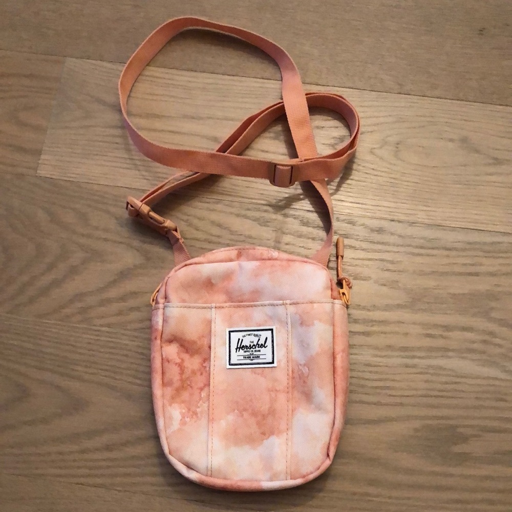 Herschel Cruz Crossbody